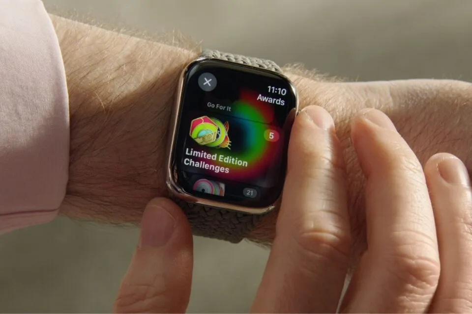 Apple Releases Watchos With New Features Improvements And Bug