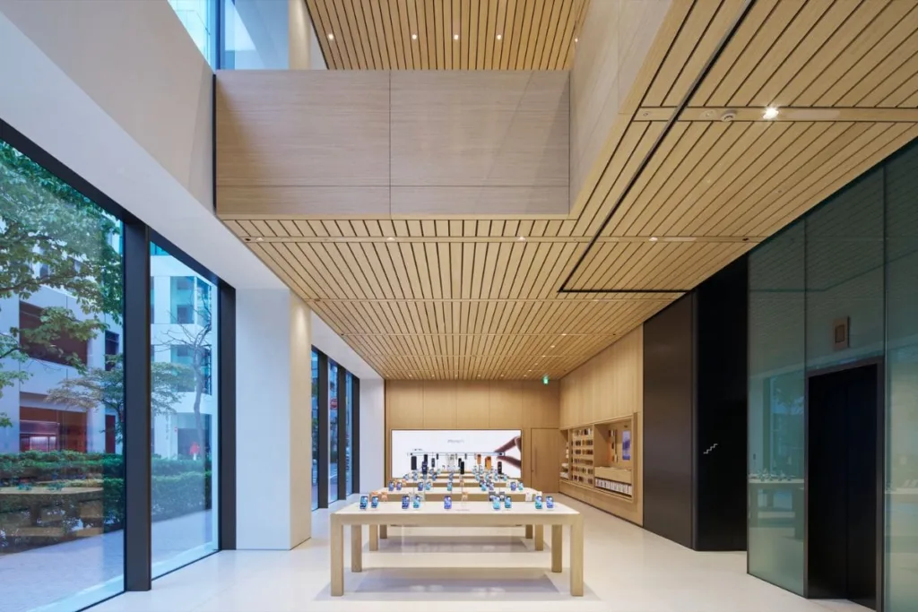 Apple Ginza — The Apple Post
